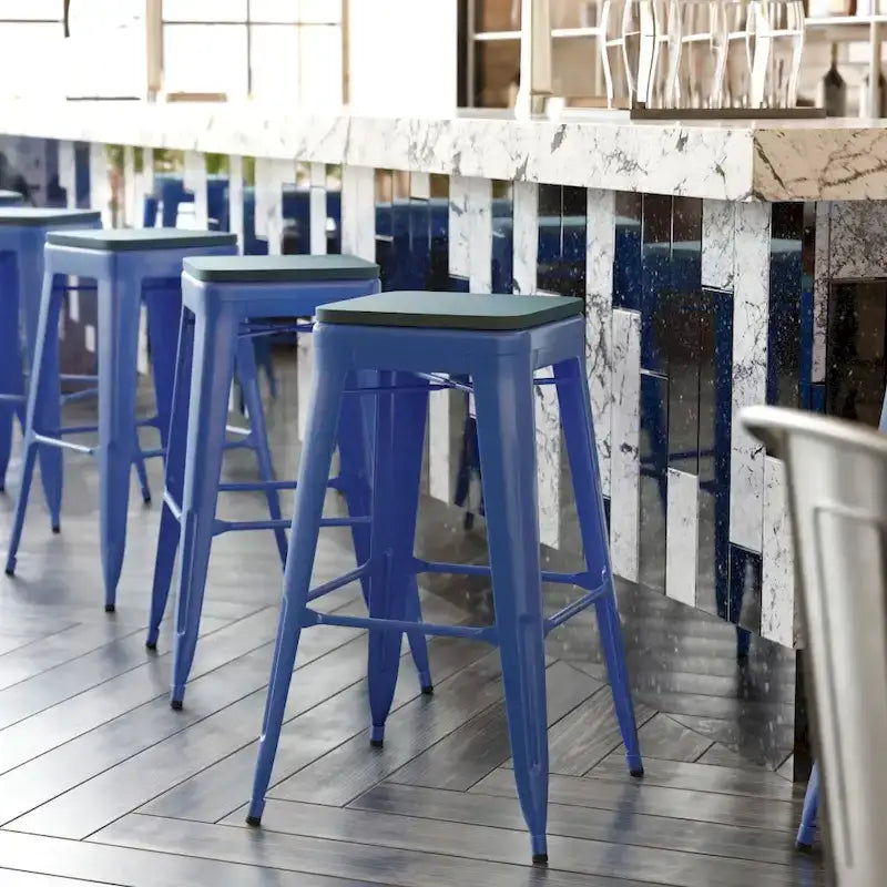 Taburete de bar sin respaldo apilable multicolor, interior/exterior, asiento individual