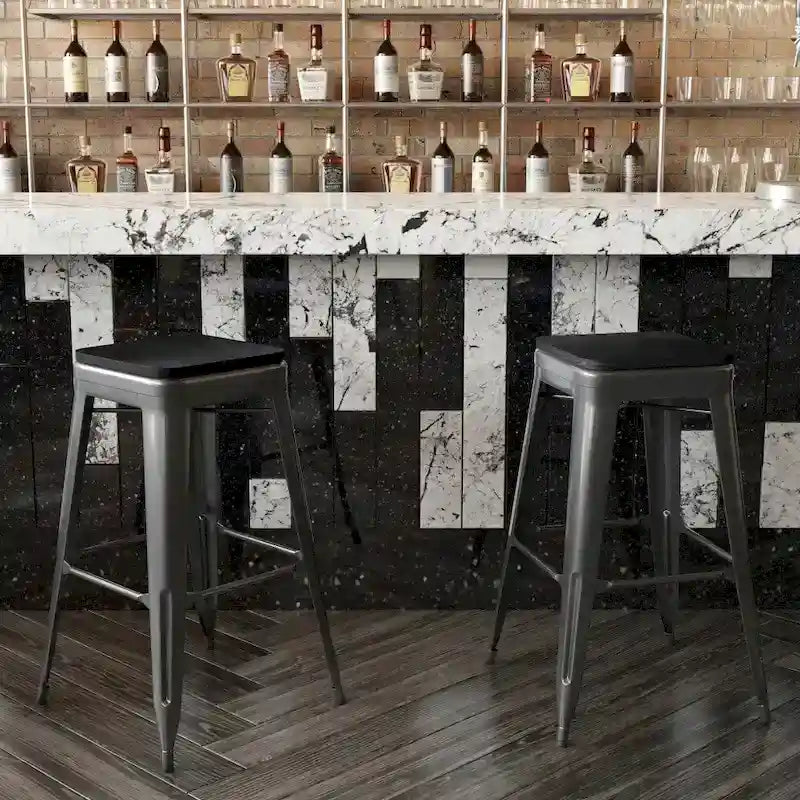 Taburete de bar sin respaldo apilable multicolor, interior/exterior, asiento individual