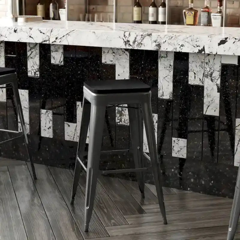 Taburete de bar sin respaldo apilable multicolor, interior/exterior, asiento individual