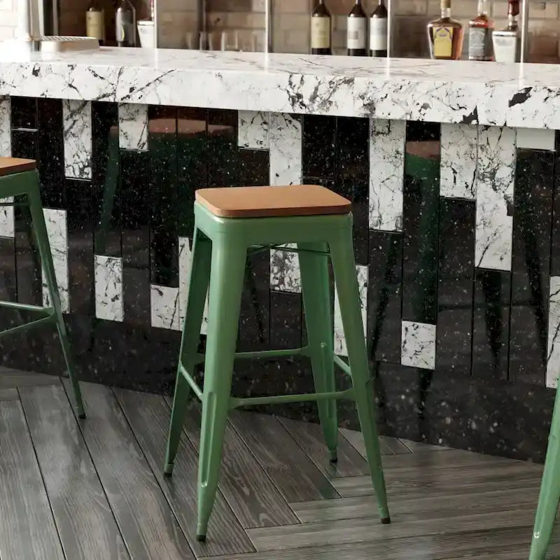 Taburete de bar sin respaldo apilable multicolor, interior/exterior, asiento individual