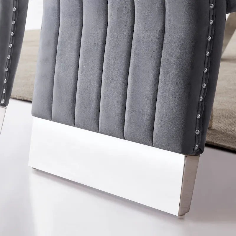 Sillas de comedor modernas de respaldo alto multicolor con tachuelas - Juego de 2