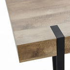 Mesa de Comedor Rectangular de 6 Plazas con Acabado en Roble y Patas de Metal Negro