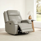 Sillón reclinable eléctrico individual Wall Hugger color crema/gris con reposacabezas y puertos USB